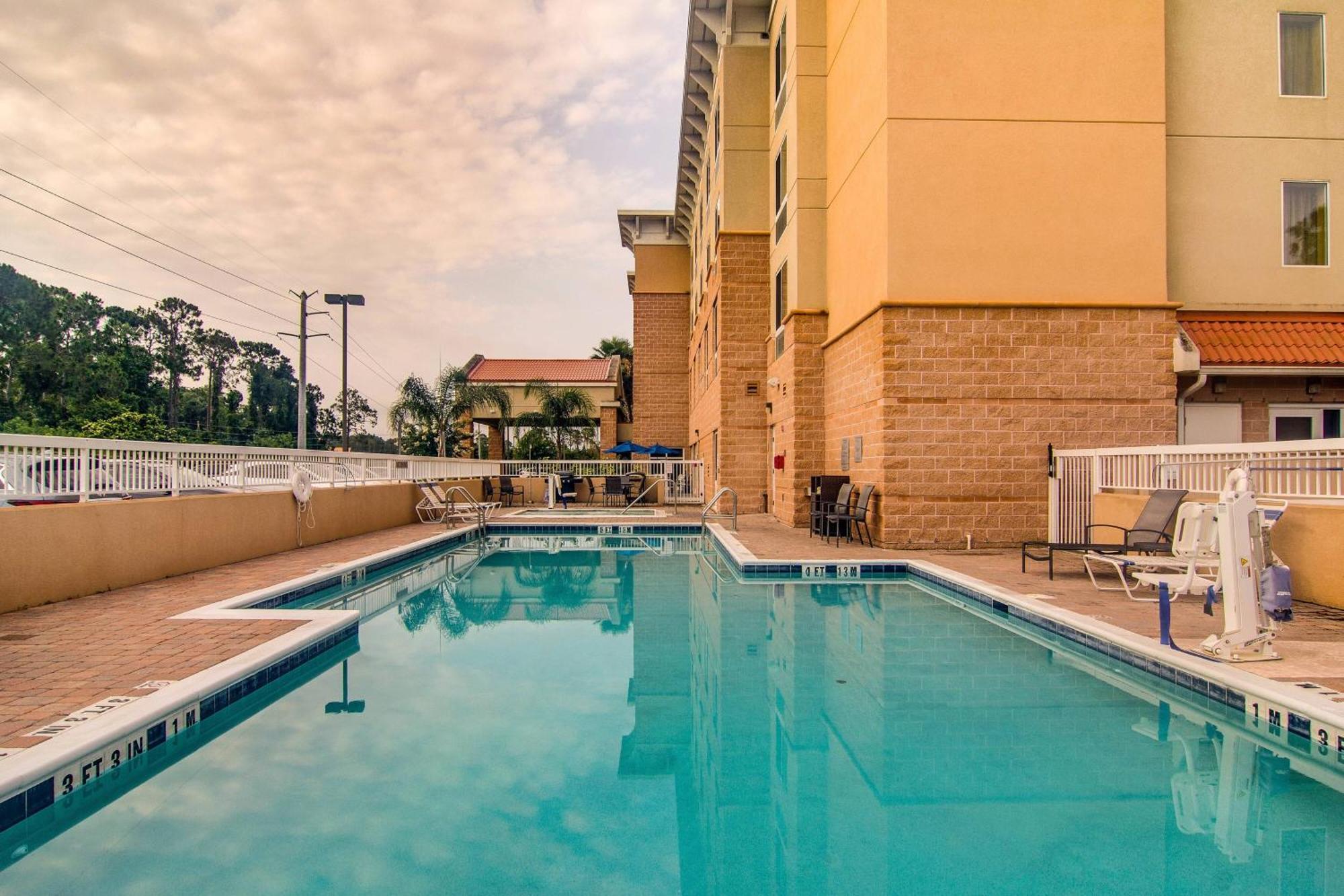 Fairfield Inn & Suites Palm Coast I-95 Exterior foto